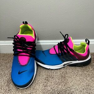 Nike Air Presto ‘Photo Blue Pink Blast’